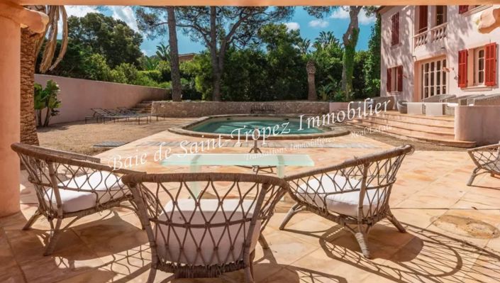 Image No.7-5 Bed House for sale