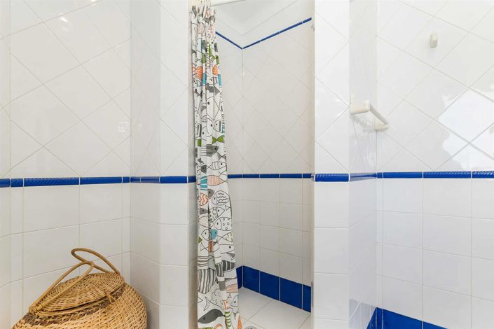 Image No.28-3 Bed House for sale