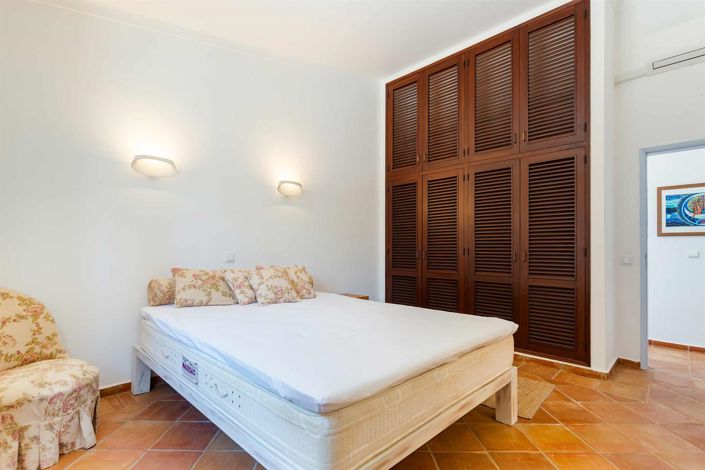 Image No.33-3 Bed House for sale