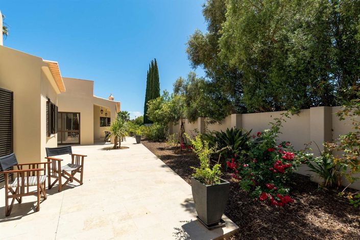 Image No.45-3 Bed House for sale