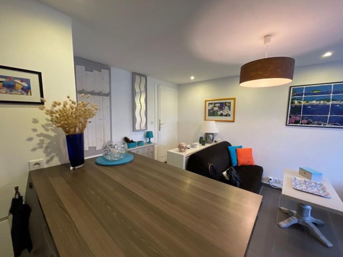 Image No.10-1 Bed Apartment for sale