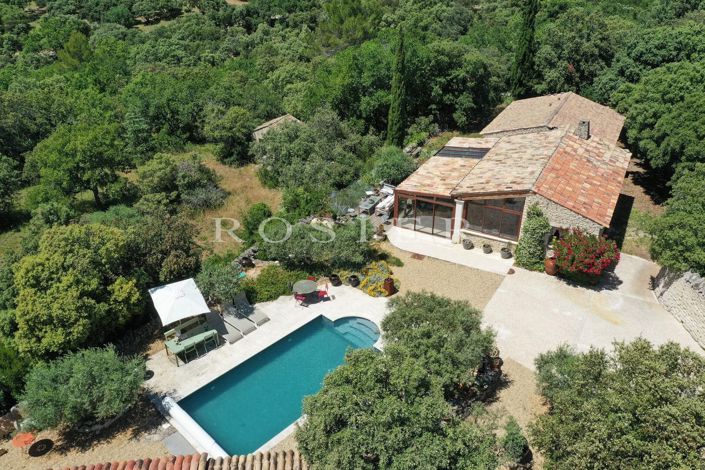 Image No.2-4 Bed House for sale