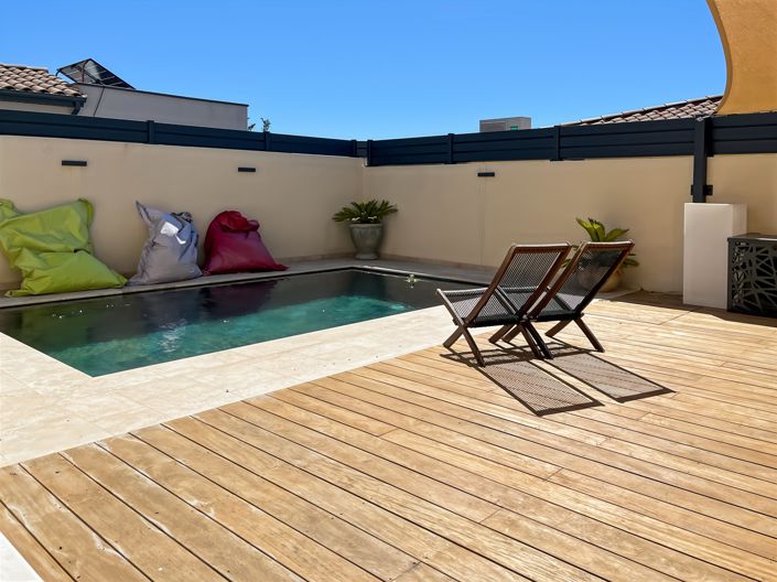 Image No.11-3 Bed House for sale