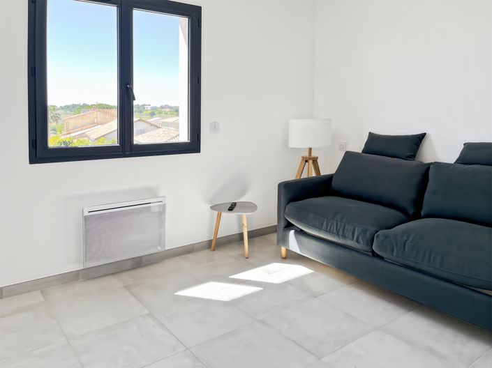 Image No.9-3 Bed House for sale