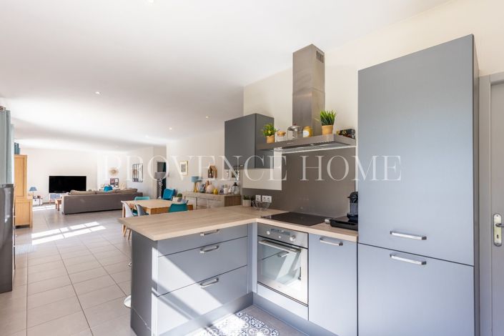 Image No.7-3 Bed House for sale