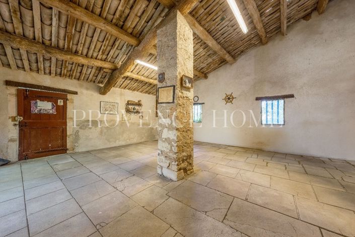 Image No.17-Propriété de 6 chambres à vendre à Oppède