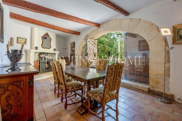 Image No.5-Propriété de 6 chambres à vendre à Oppède