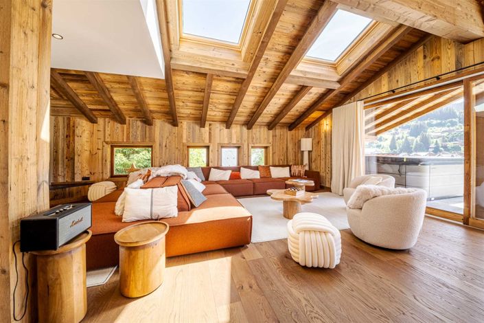 Image No.15-6 Bed House for sale