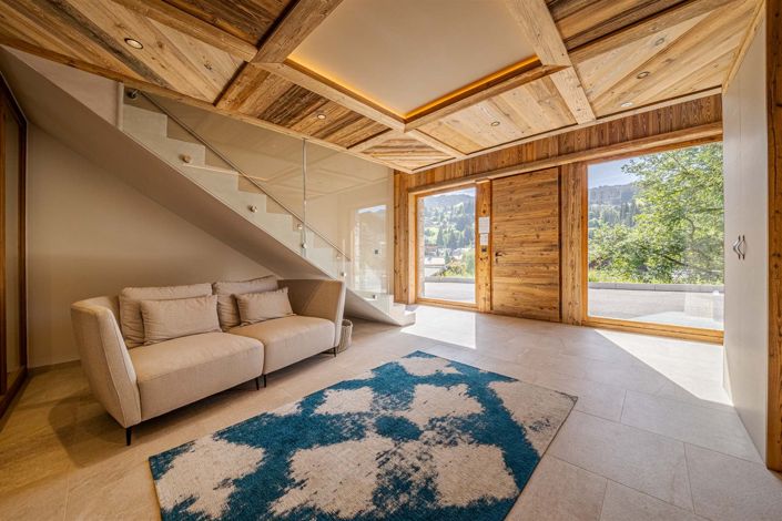 Image No.23-6 Bed House for sale