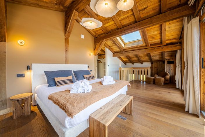 Image No.47-6 Bed House for sale