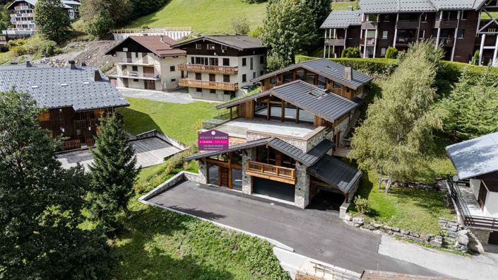 Image No.8-6 Bed House for sale