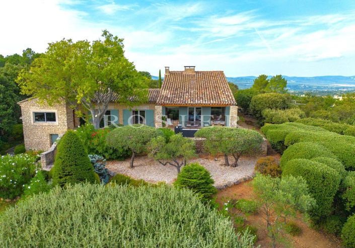 Image No.2-Maison de 5 chambres à vendre à Gordes
