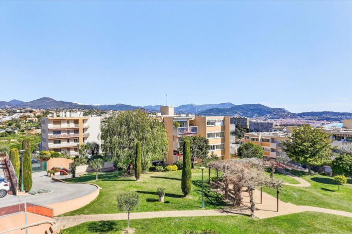 Image No.7-Appartement de 2 chambres à vendre à Nice