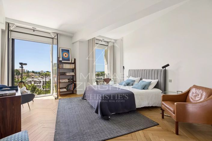 Image No.8-3 Bed House for sale