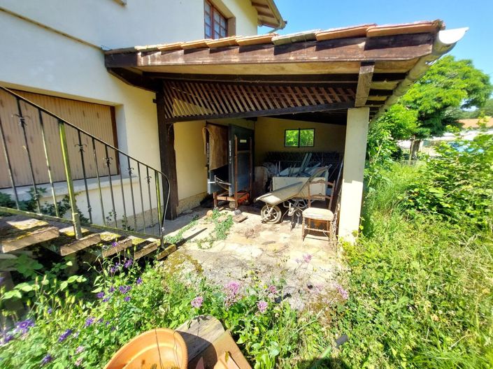 Image No.19-5 Bed House for sale