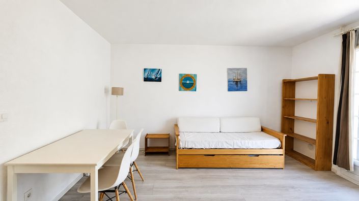 Image No.11-Apartment for sale