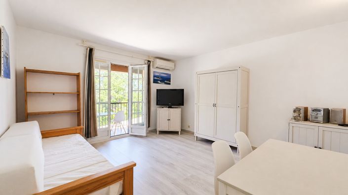 Image No.3-Apartment for sale