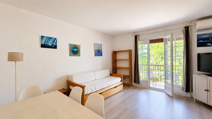 Image No.4-Apartment for sale