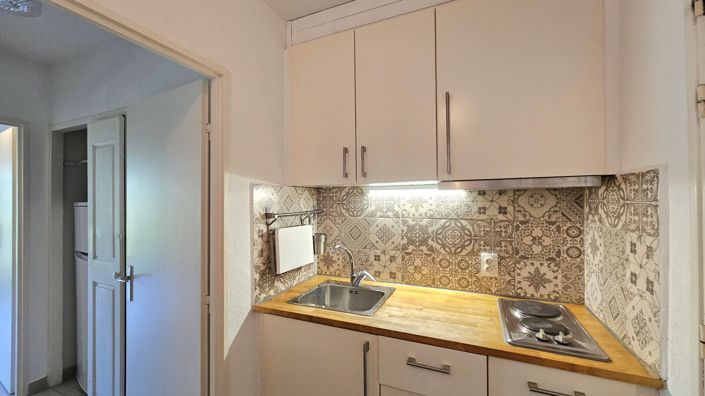 Image No.5-Apartment for sale