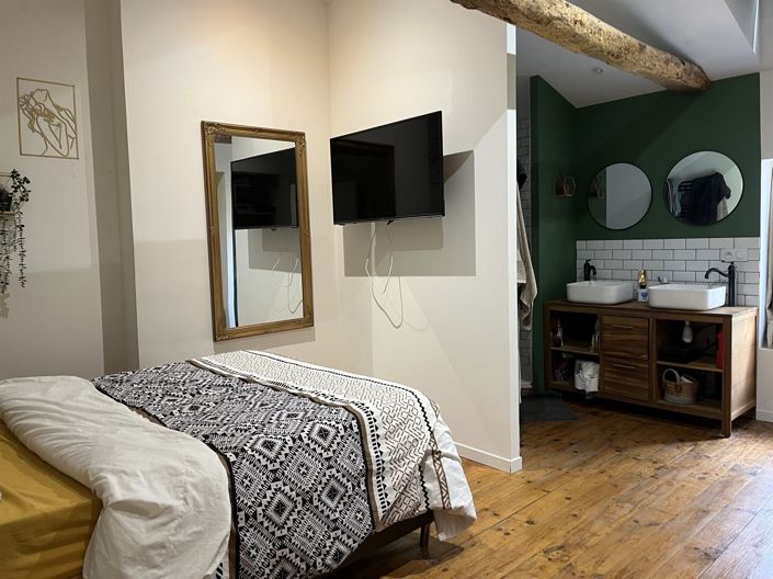 Image No.6-2 Bed House for sale