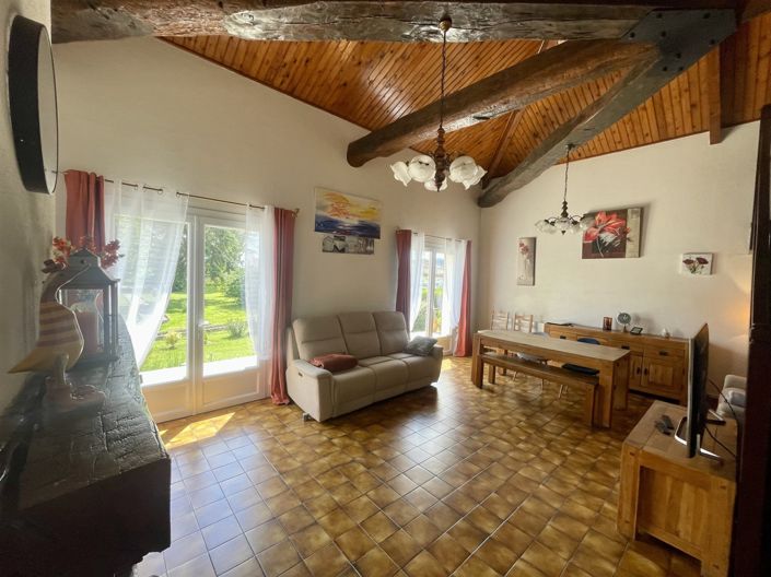 Image No.3-4 Bed House for sale