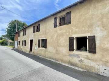 1 - Vic-en-Bigorre, House