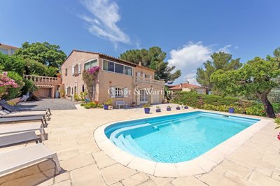 1 - Var, Maison