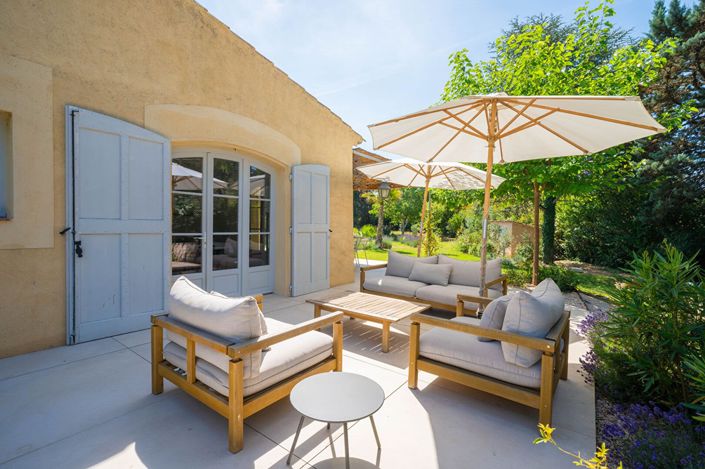 Image No.4-6 Bed House for sale