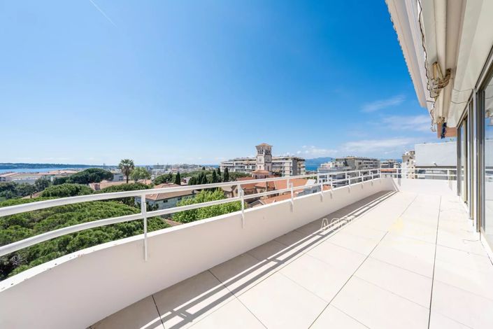 Image No.2-Appartement de 4 chambres à vendre à Cannes