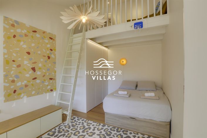Image No.17-4 Bed House for sale