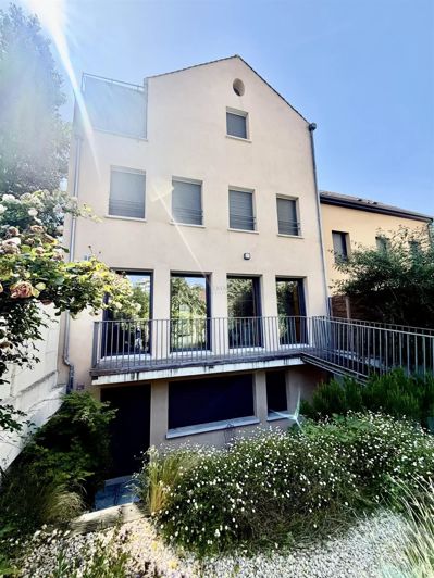 Image No.3-House for sale