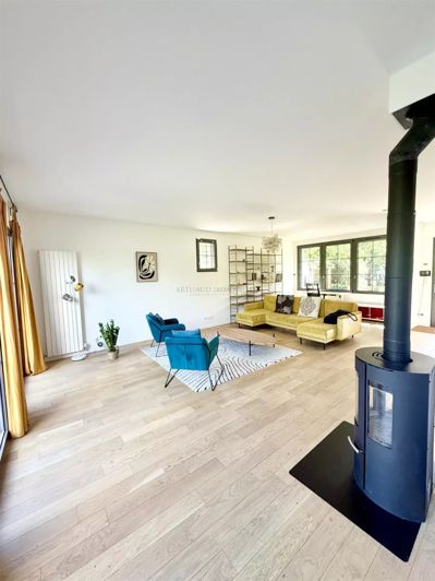 Image No.8-House for sale