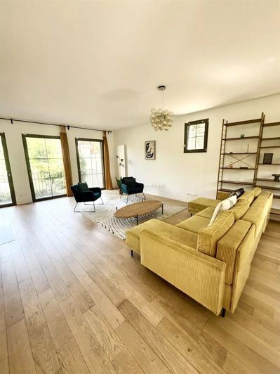 Image No.9-House for sale