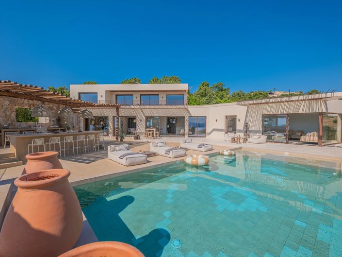 Image No.4-5 Bed House for sale