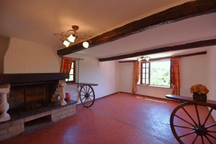 Image No.12-5 Bed House for sale