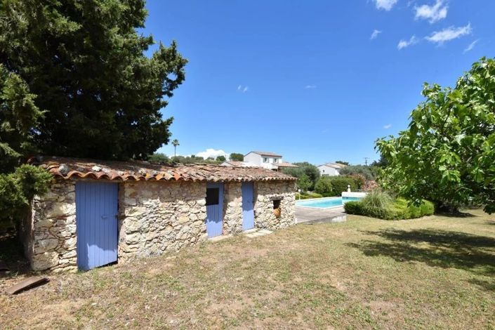 Image No.17-5 Bed House for sale
