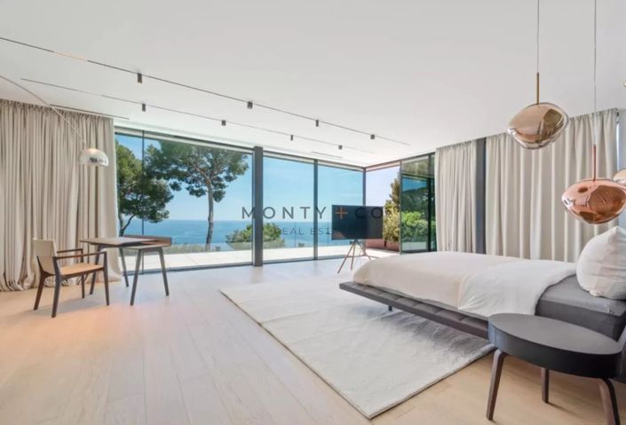 Image No.11-5 Bed House for sale
