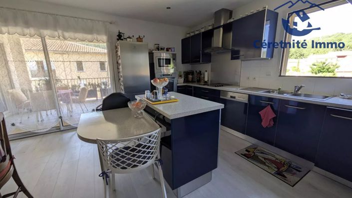 Image No.10-3 Bed Apartment for sale