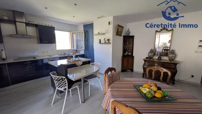 Image No.11-3 Bed Apartment for sale