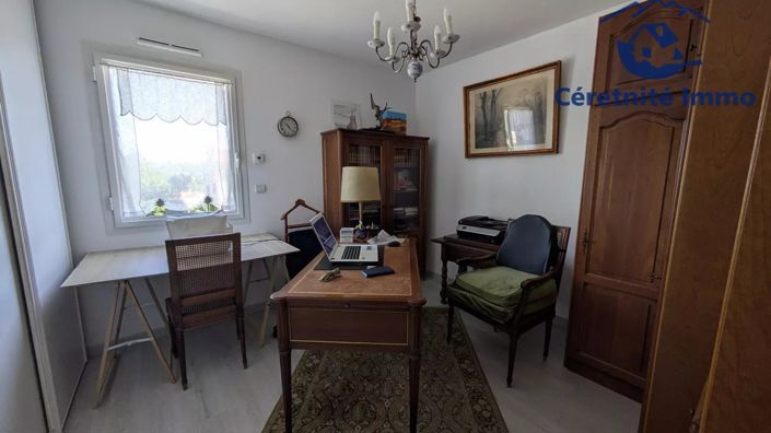 Image No.21-3 Bed Apartment for sale