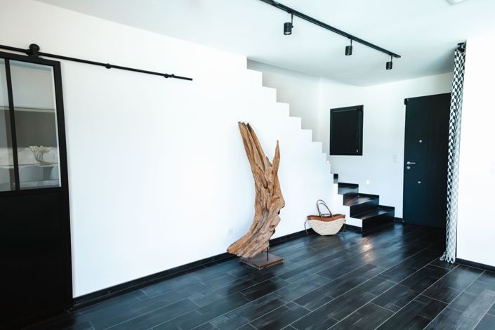 Image No.2-4 Bed House for sale