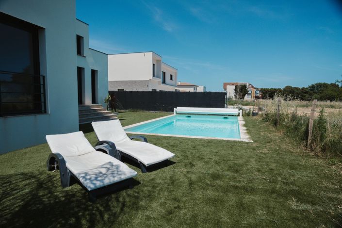 Image No.7-4 Bed House for sale