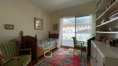 aj0ahokfbttk7j8g14