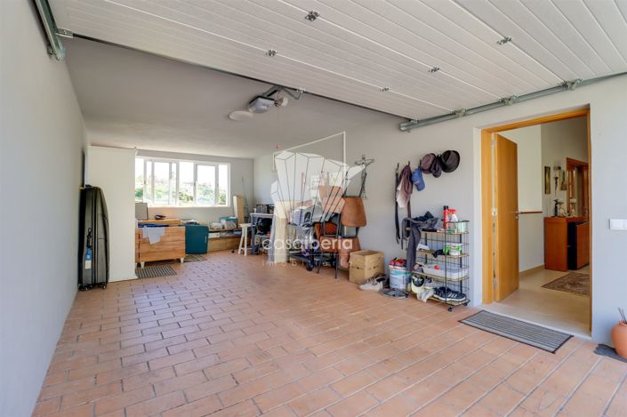 Image No.16-3 Bed House for sale