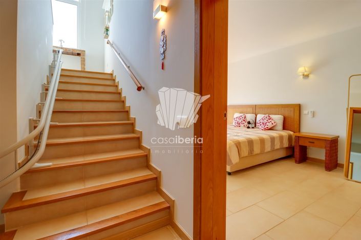 Image No.20-3 Bed House for sale