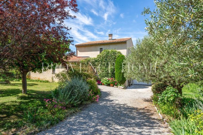 Image No.20-4 Bed House for sale
