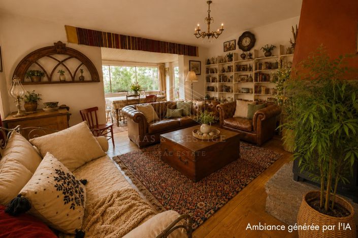 Image No.4-5 Bed House for sale
