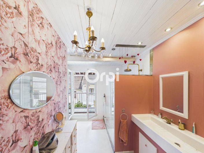 Image No.3-3 Bed House for sale