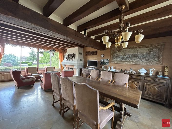 Image No.2-6 Bed House for sale
