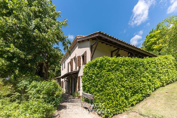 Image No.10-6 Bed House for sale